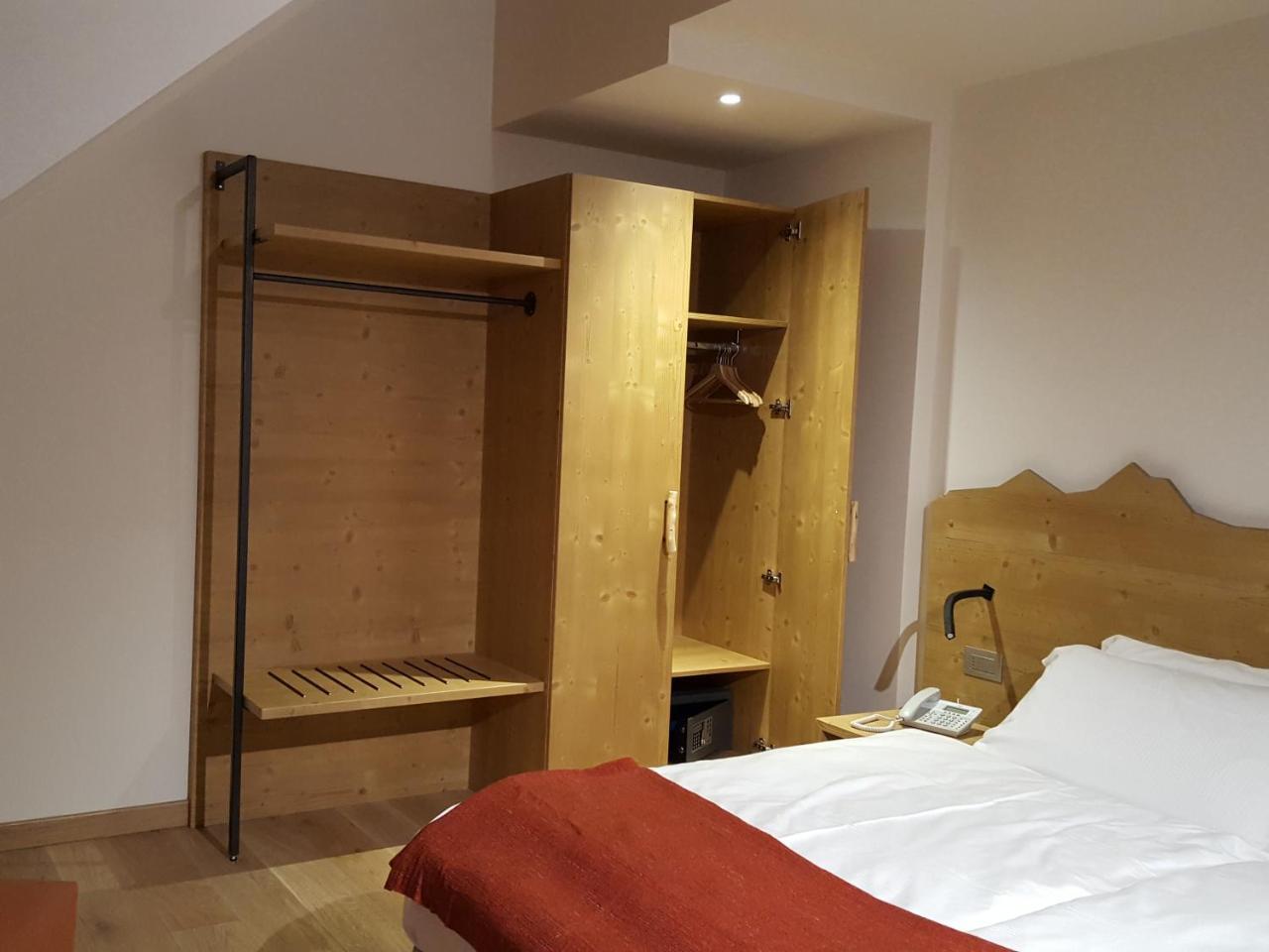 Residence Langes Сан Мартино ди Кастроза Екстериор снимка